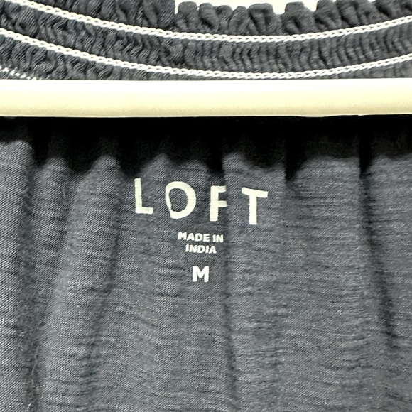 Loft navy top Medium - Picture 2 of 5